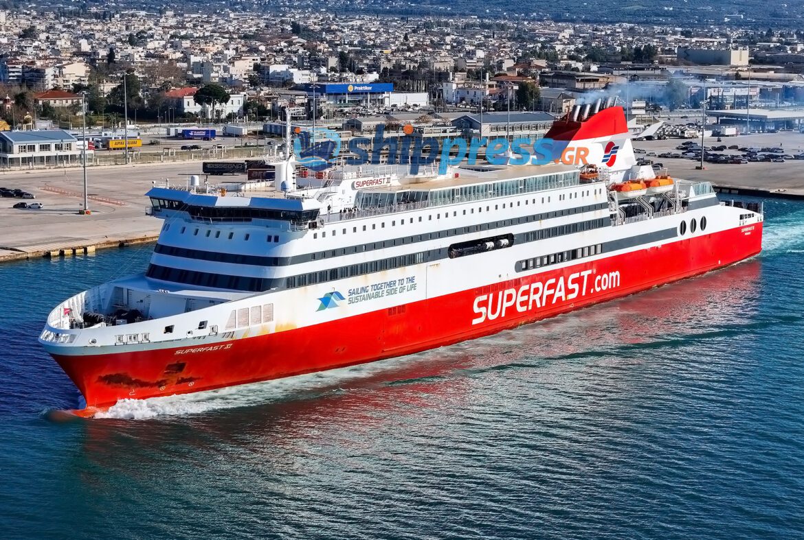 Ξεκίνησε δρομολόγια το Superfast XI αντικαθιστώντας το Blue Star 2