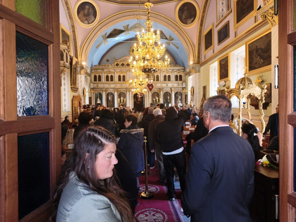 Σε κλίμα βαθιάς οδύνης η Κάλυμνος σήμερα αποχαιρετά τον μεγάλο ευεργέτη Γιάννη Χαλίκο – Με τιμές εν ενεργεία Δημάρχου το τελευταίο κατευόδιο