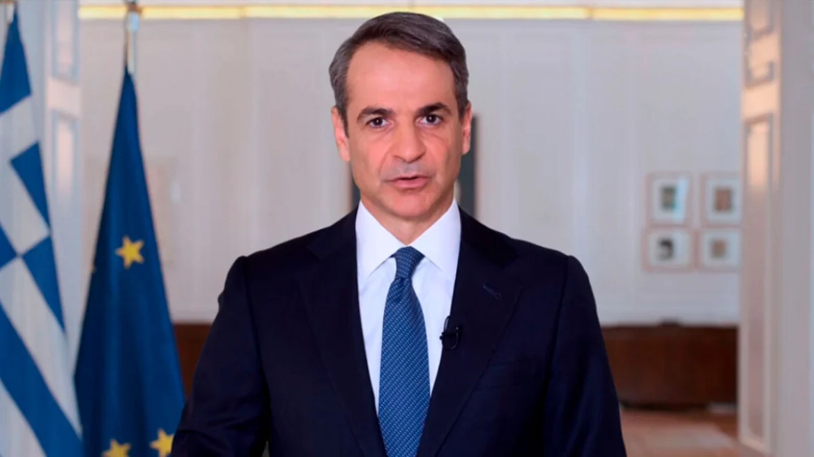 Ώρα ανακοινώσεων για τα νέα μέτρα οικονομικής στήριξης με fuel pass, παρέμβαση για diesel και ακτοπλοϊκά εισιτήρια