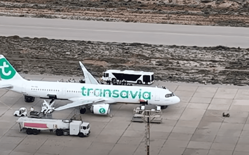 Η Κάρπαθος υποδέχθηκε την πρώτη charter πτήση της Transavia και ανοίγει τη σεζόν 2026 (video)