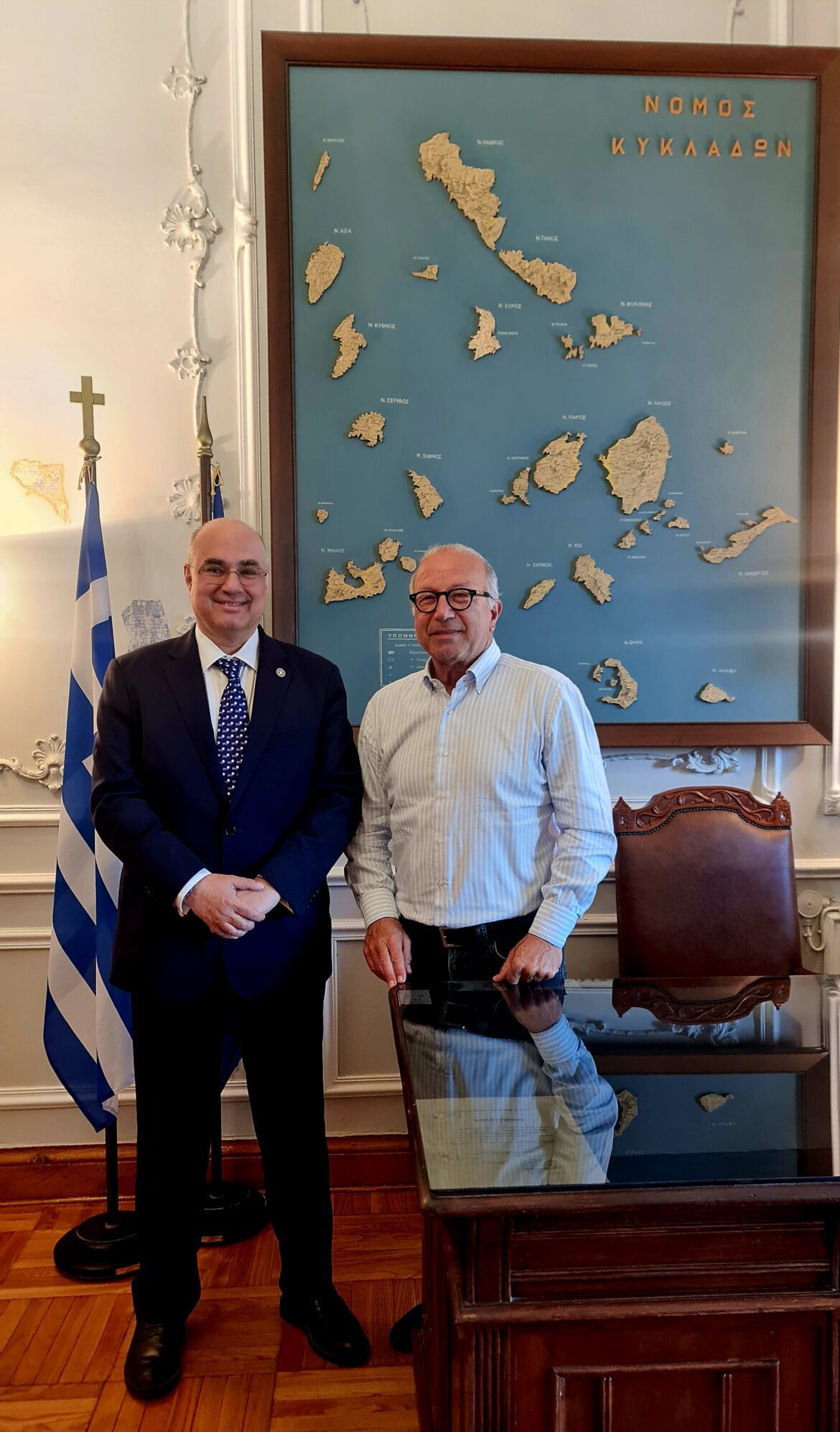 Συνάντηση του Χωρικού Αντιπεριφερειάρχη Κυκλάδων Γ. Λεονταρίτη με τον Γενικό Γραμματέα του Υπουργείου Δικαιοσύνης
