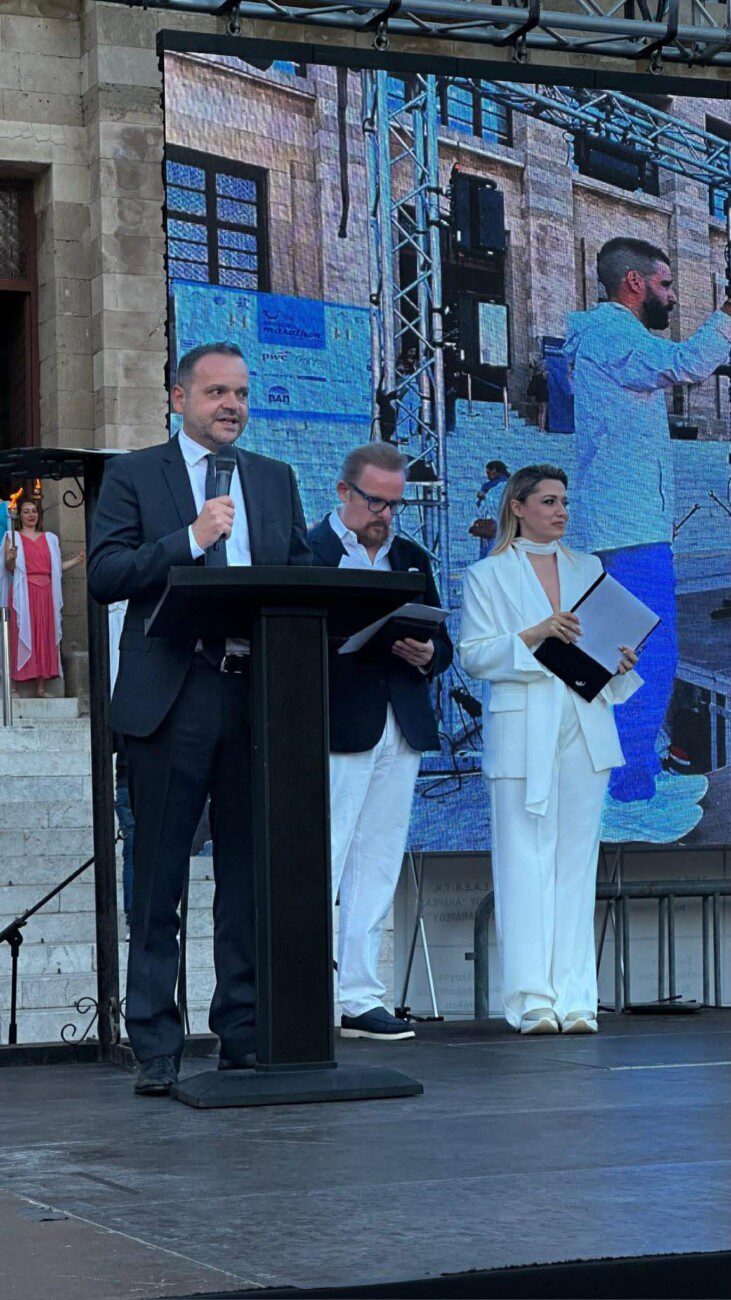 TUI Rhodes Marathon: Άναψε η Φλόγα της Καλλιπάτειρας από τον Παναγιώτη Καραΐσκο (Φωτο)