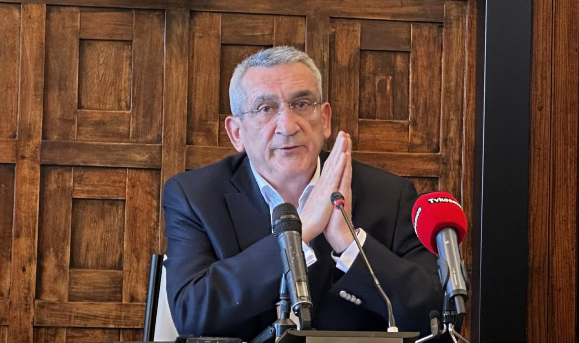 Γ. Χατζημάρκος για τουρισμό: “Κρατάμε θετικό πρόσημο μέσα σε παγκόσμια αγωνία”
