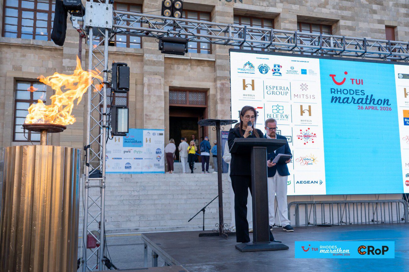 TUI Rhodes Marathon: Άναψε η Φλόγα της Καλλιπάτειρας από τον Παναγιώτη Καραΐσκο (Φωτο)