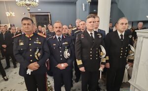 Με λαμπρότητα η Ανάσταση στον Μητροπολιτικό Ναό Αγίου Νικολάου Κω