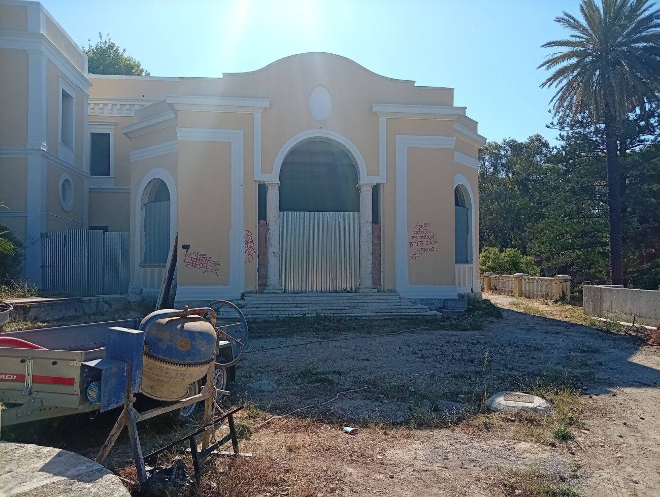 Παναγιώτης Σταμάτης στον RV: “Έτσι «παραδίδεται» η Ροδιακή Έπαυλη στους Ροδίτες” (audio + φωτο)