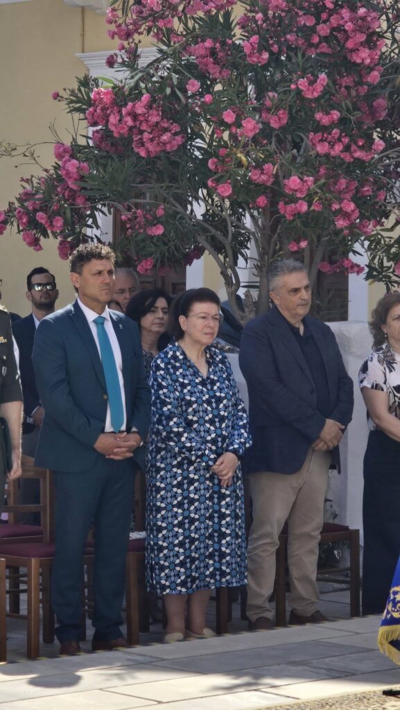 Σύμη: Η Λίνα Μενδώνη εγκαινίασε το έργο στερέωσης και αποκατάστασης του κωδωνοστασίου του Ιερού Ναού Αγίου Ιωάννου (Φωτο)