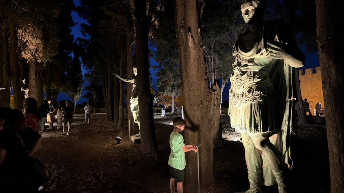 Περβόλα στη Μεσαιωνική Πόλη της Ρόδου: Εκπληκτικές φωτογραφίες επισκεπτών πλημμύρισαν τα social media