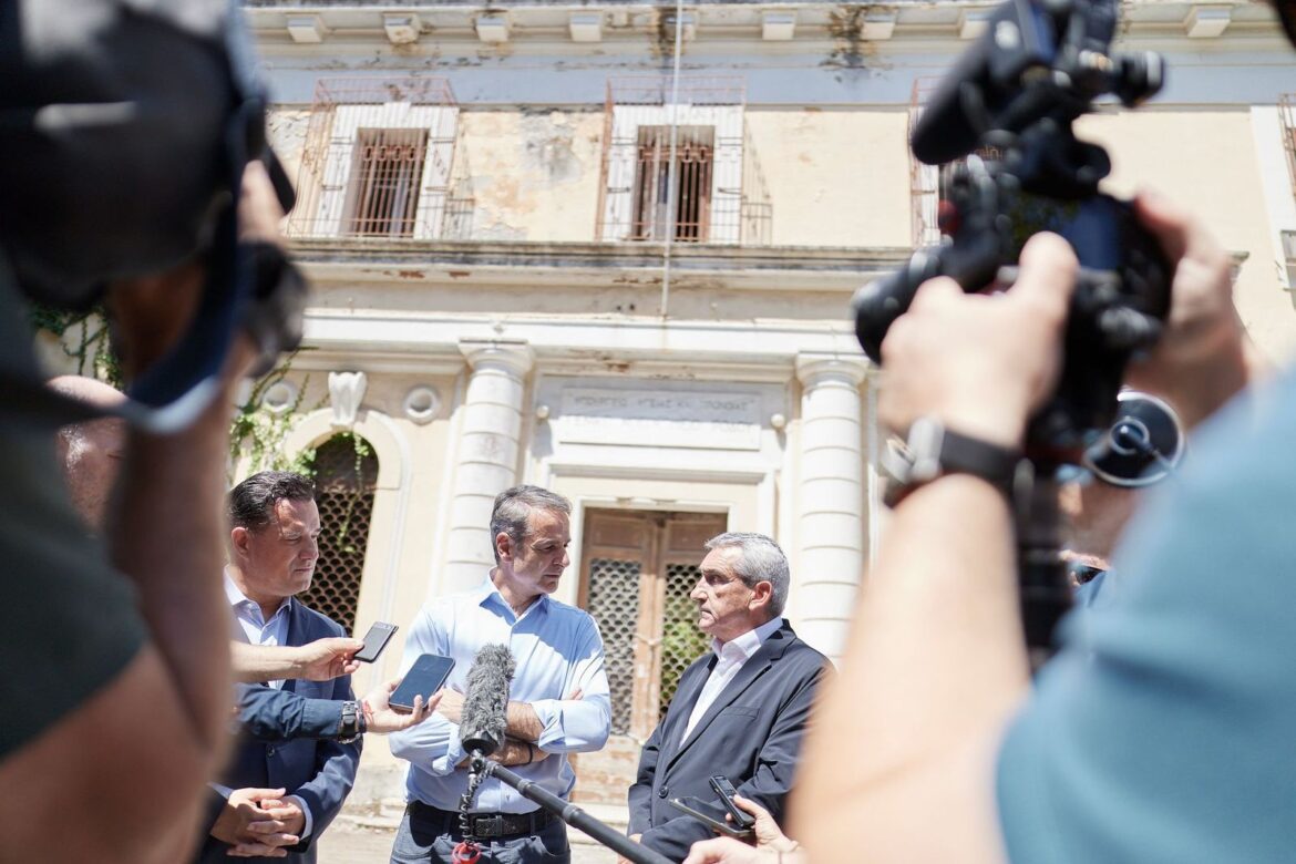 Την ανάθεση στην Περιφέρεια του master plan αποκατάστασης του παλιού Νοσοκομείου Ρόδου ανακοίνωσε ο Κυριάκος Μητσοτάκης