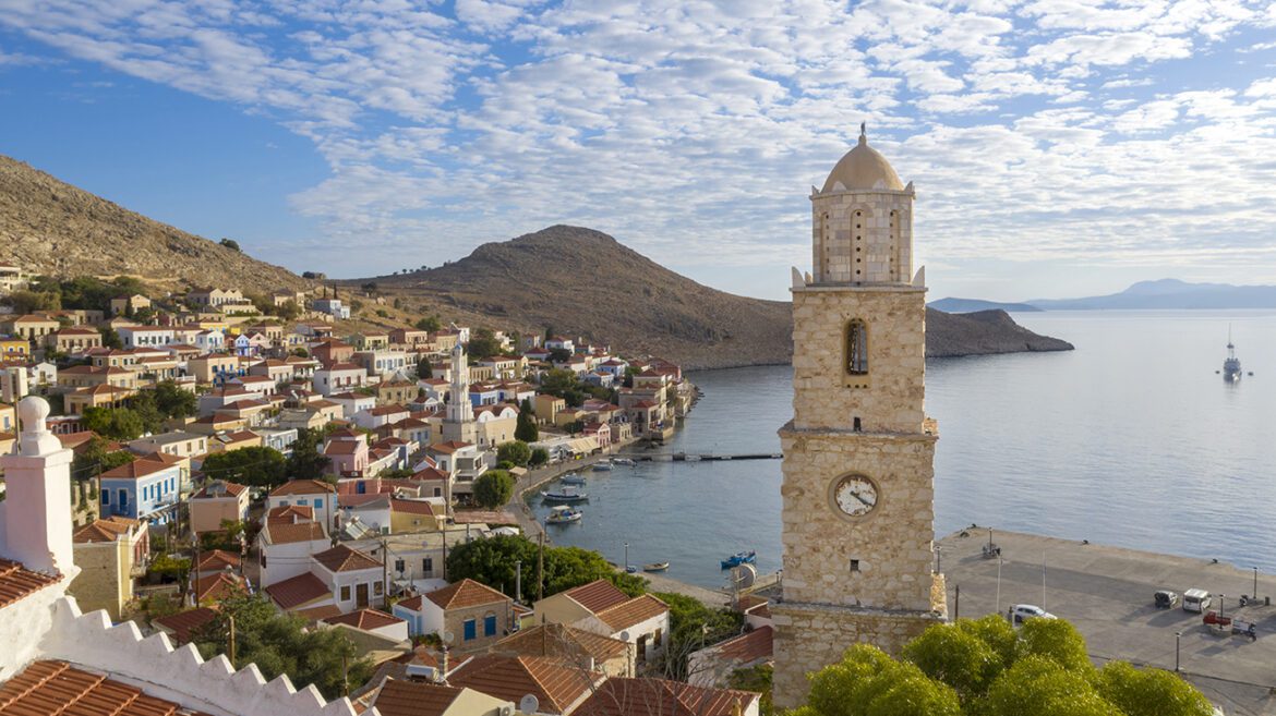 Στο πένθος η Χάλκη για την απώλεια του πρώην δημάρχου Ελευθερίου Λαθουράκη