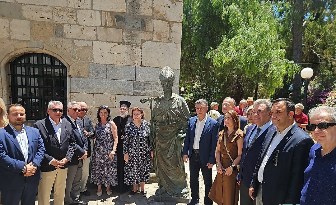Επέστρεψε στην Κω το ιστορικό άγαλμα του Αγίου Νικολάου – Ολοκληρώθηκε η πολυετής προσπάθεια επαναπατρισμού