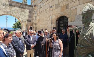 Επέστρεψε στην Κω το ιστορικό άγαλμα του Αγίου Νικολάου – Ολοκληρώθηκε η πολυετής προσπάθεια επαναπατρισμού