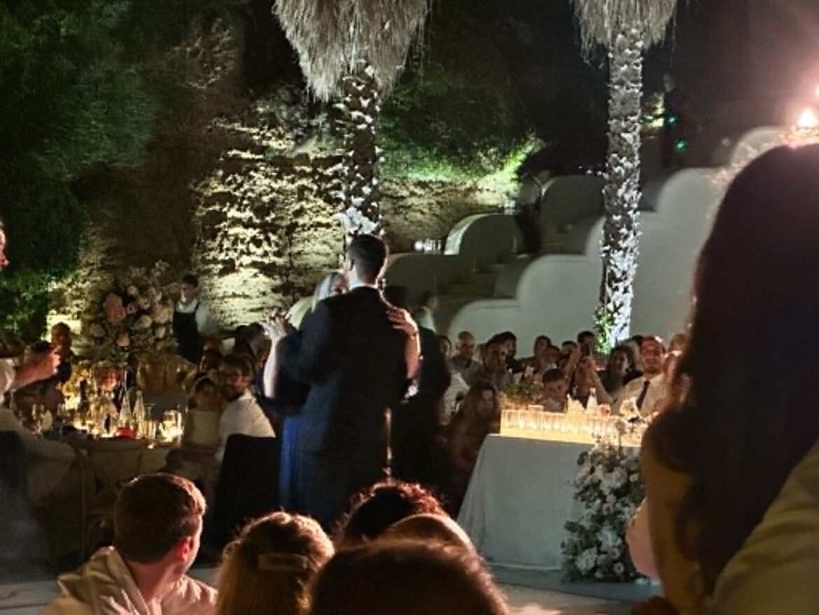 Παραμυθένιος ο γάμος της χρονιάς, του Στέργου Χατζηδιάκου και της Κατερίνας Κωσταρίδη (pics & video)