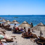 Λαγοκέφαλοι: Γερμανικό δημοσίευμα δίνει οδηγίες σε Γερμανούς τουρίστες που πρόκειται να βρεθούν στην Ελλάδα
