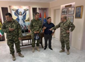 ΕΣΠΕΕΚΩ: Επίσκεψη στην 80 ΑΔΤΕ – Δωρεά απινιδωτή στο 80 ΤΥΕΘ (ΣΤΕΠ Φρουράς Κω)
