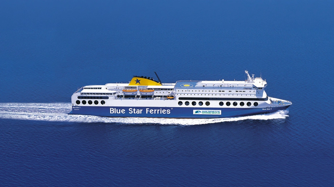 Τηλεφώνημα για βόμβα στο Blue Star 2 – Είχε ξεκινήσει από Πειραιά για Ρόδο