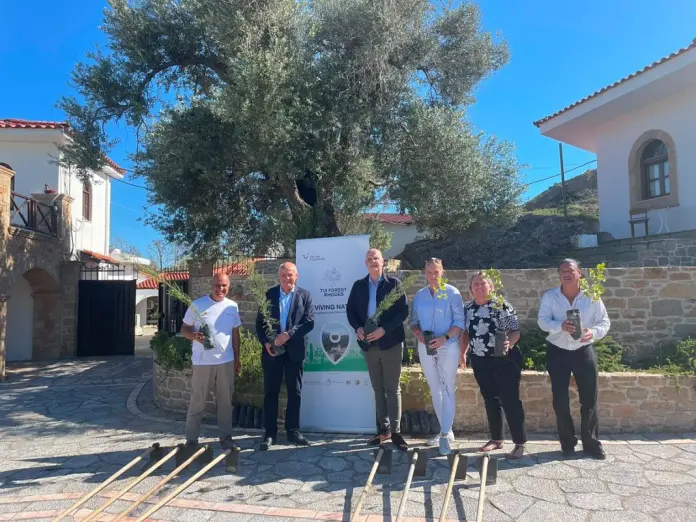 Η TUI δημιουργεί νέο δάσος στη Ρόδο – Φύτευση 3.060 δέντρων γύρω από τη Μονή Παναγίας Υψενής