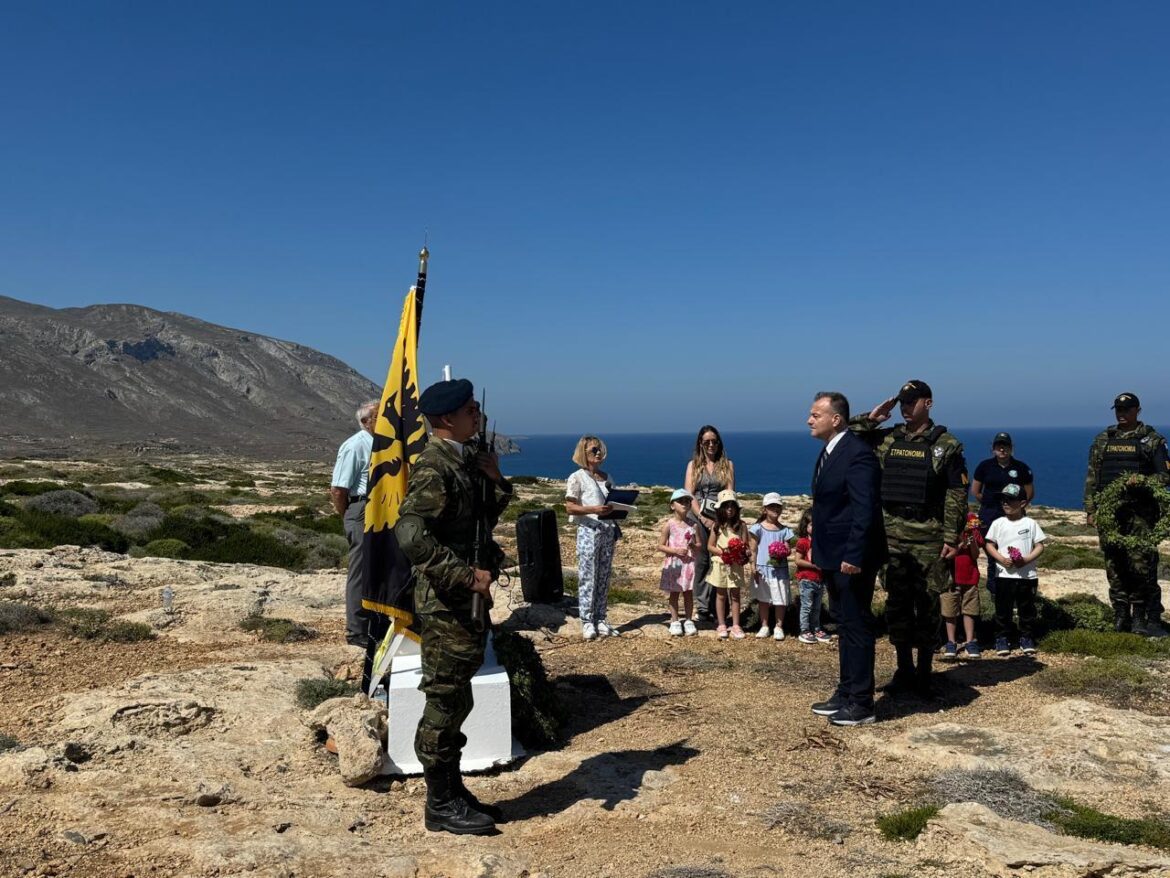 Στους εορτασμούς για το Ολοκαύτωμα της Ηρωικής Νήσου Κάσου ο Γιάννης Παππάς