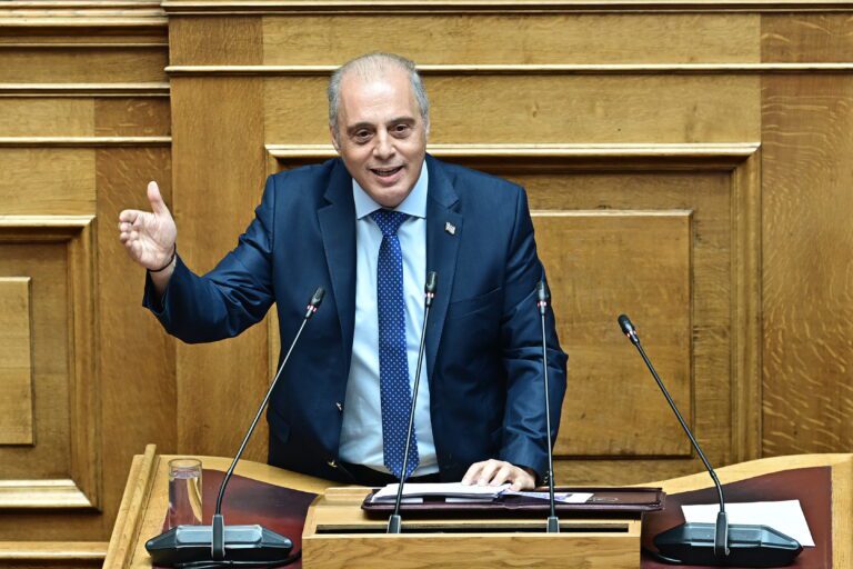 Κυριάκος Βελόπουλος στον RV: “Ο κόσμος πονάει από τις επιλογές των κυβερνώντων” (audio)