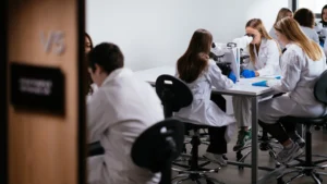 Το Ευρωπαϊκό Πανεπιστήμιο Κύπρου διοργανώνει εκδήλωση ενημέρωσης στη Ρόδο την Δευτέρα για μαθητές και γονείς